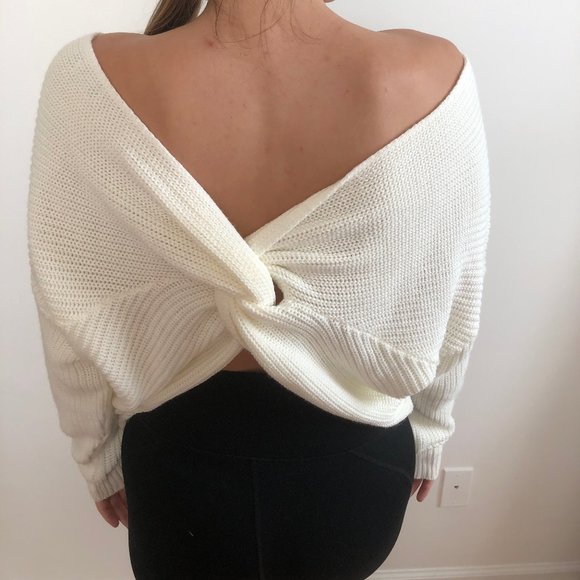 White Knot-Tied Back Sweater - Picture 2 of 4